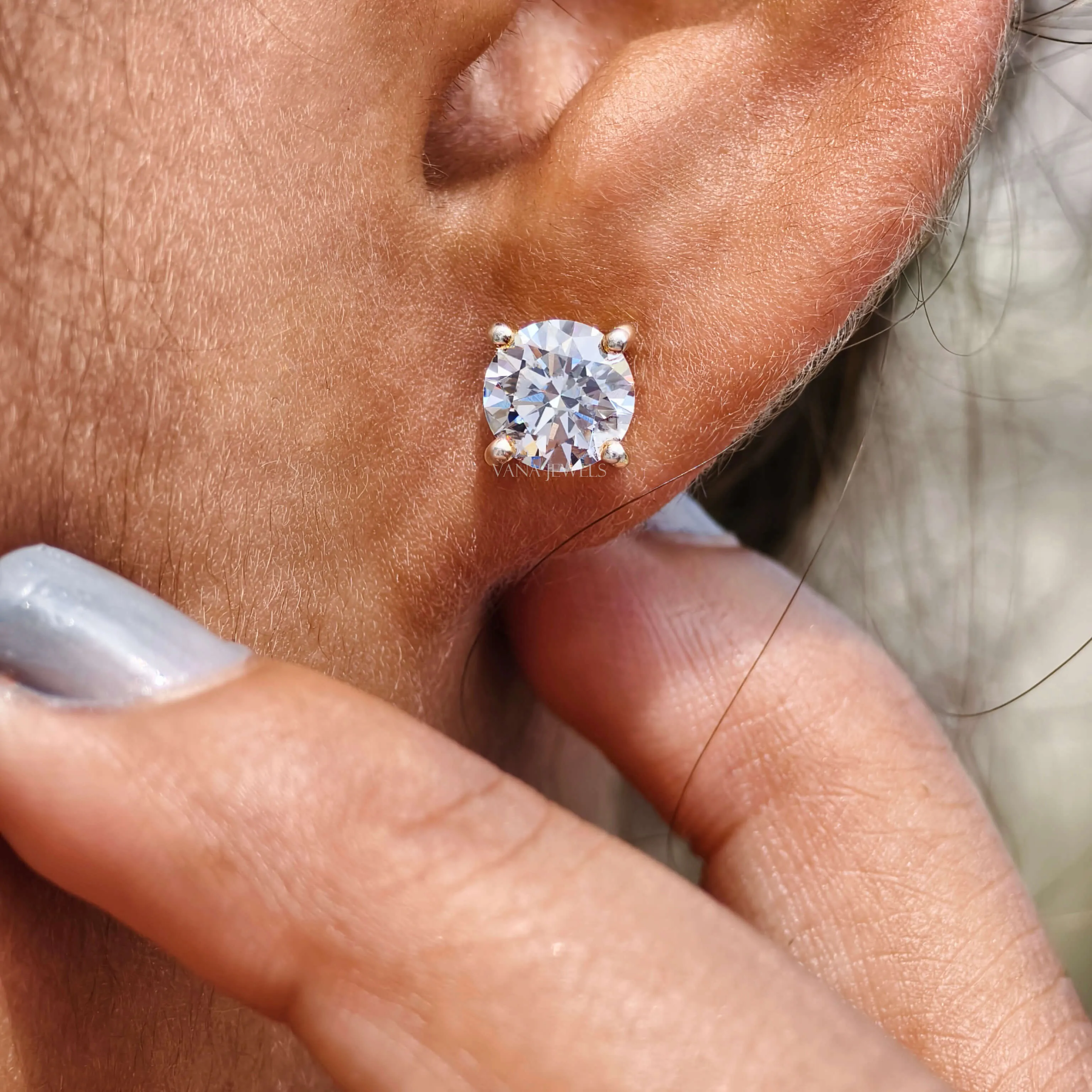 2.00 TCW Round Moissanite Stud Earrings - Screw Back Earrings