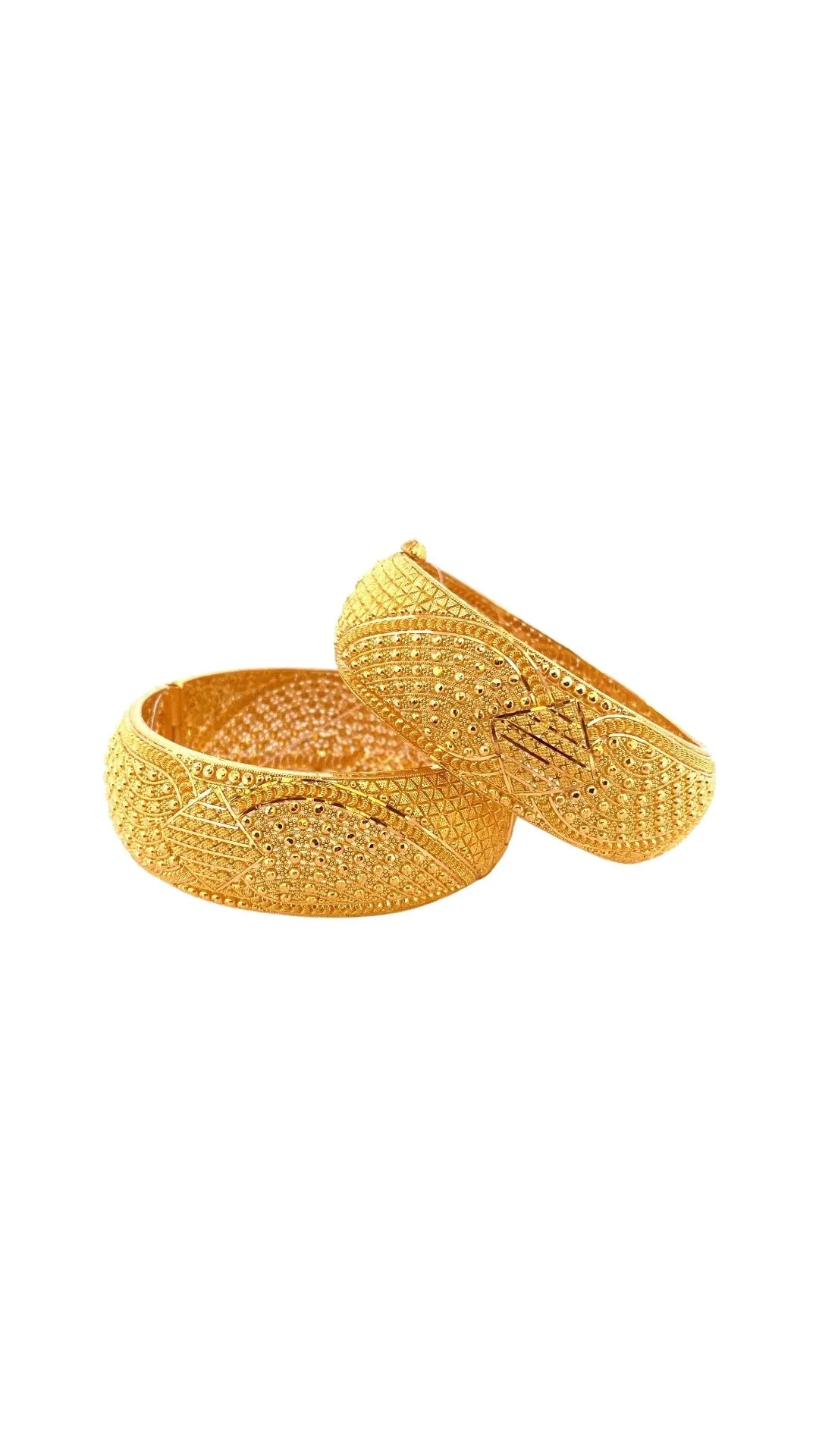 22K Gold Modern Style Designer 2 Pieces Set Of Ladies Screw Bangles