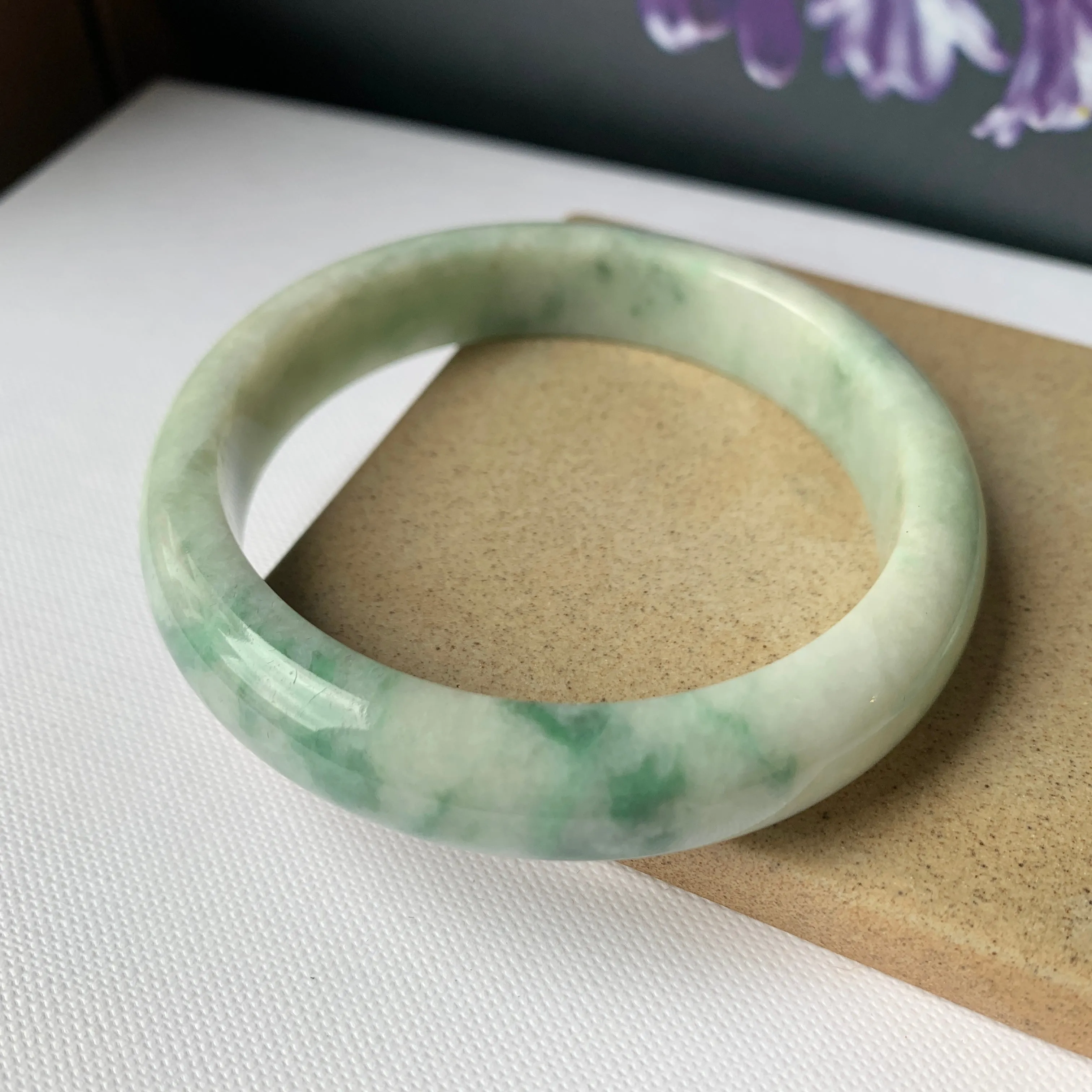 57.1mm A-Grade Natural Moss On Snow Floral Jadeite Modern Round Bangle No.151943