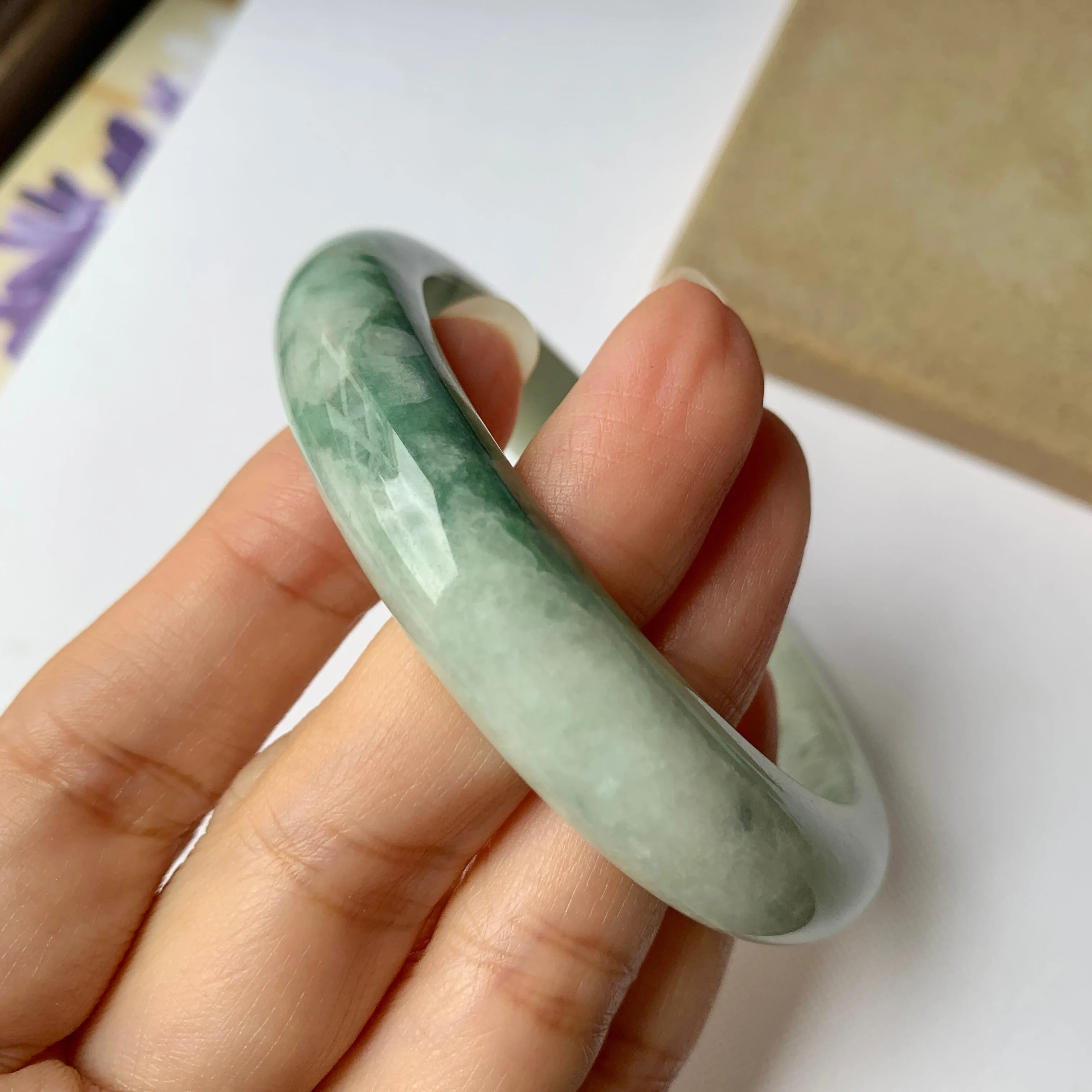57.1mm A-Grade Natural Moss On Snow Floral Jadeite Modern Round Bangle No.151943