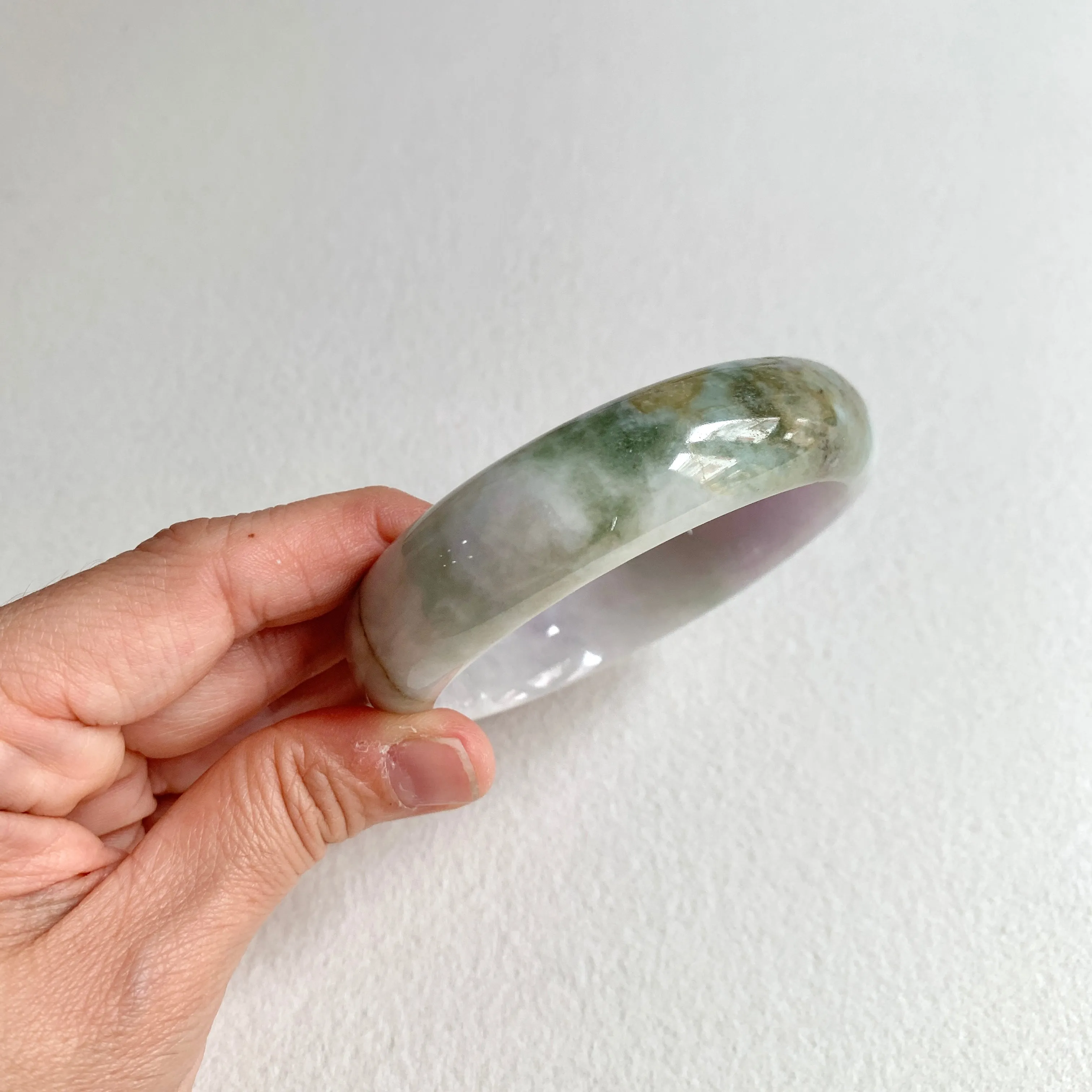 58.6mm A-Grade Natural Lavender Green Modern Round Bangle No. 600163