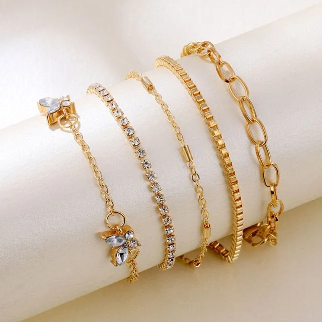 6 pcs/set Love Heart Infinity Symbol Charm Bracelets for Woman Gold Link Chain Bracelets Hollow Feather Black Beads Braclet Girl