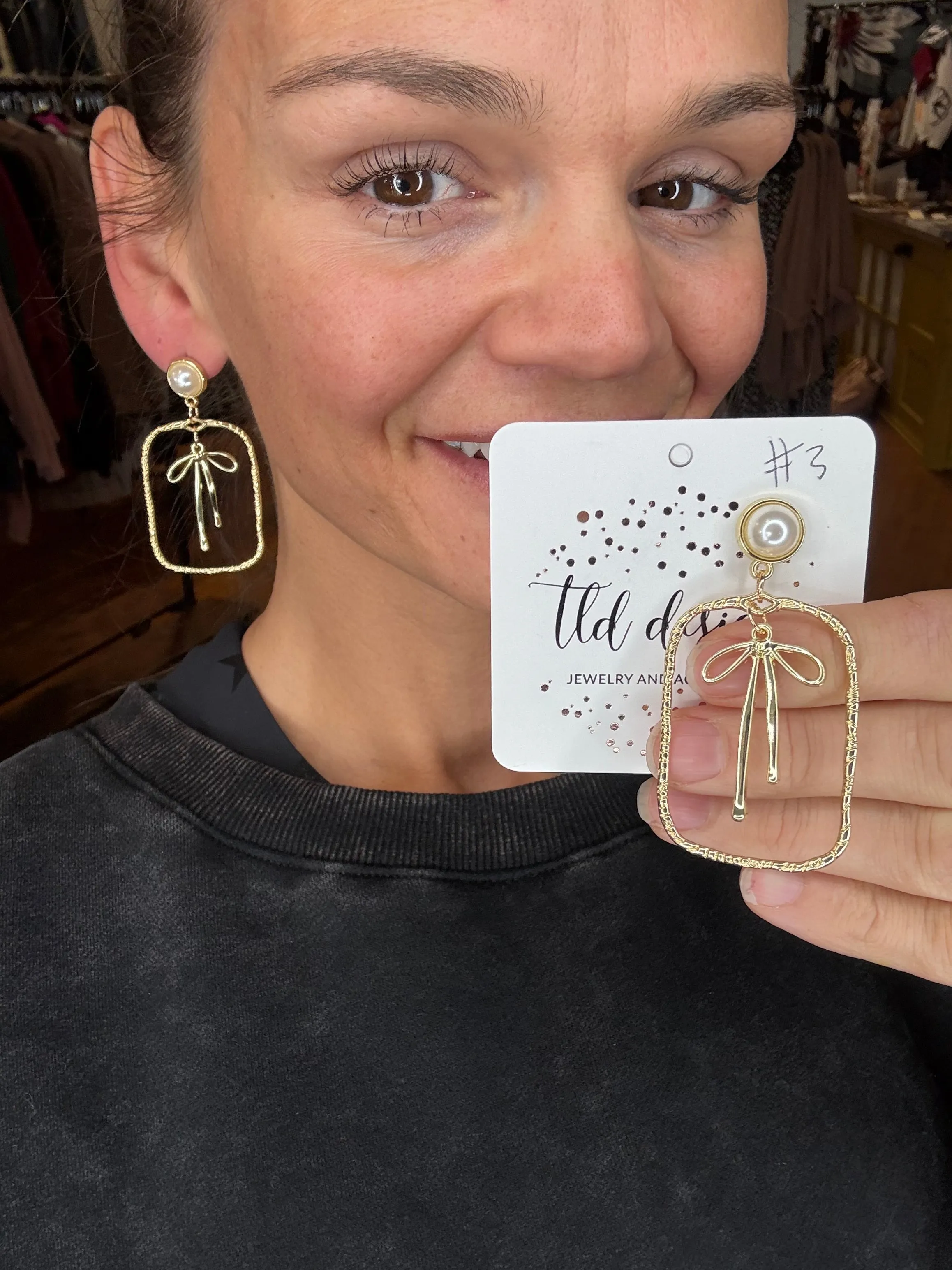 Faeryn Pearl Bow Earrings