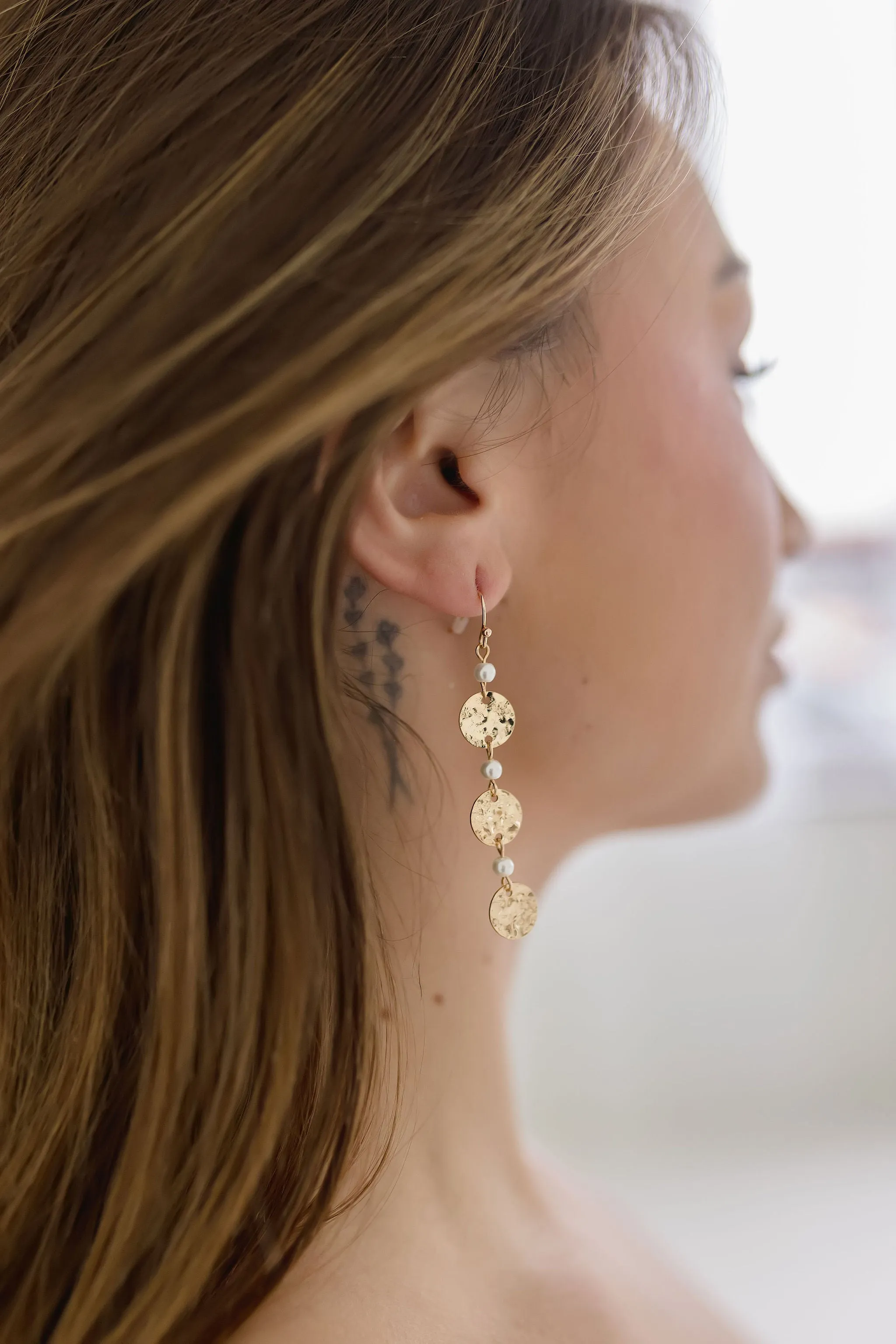 Kenna Pearl Round Hammered Drop Earrings Gold