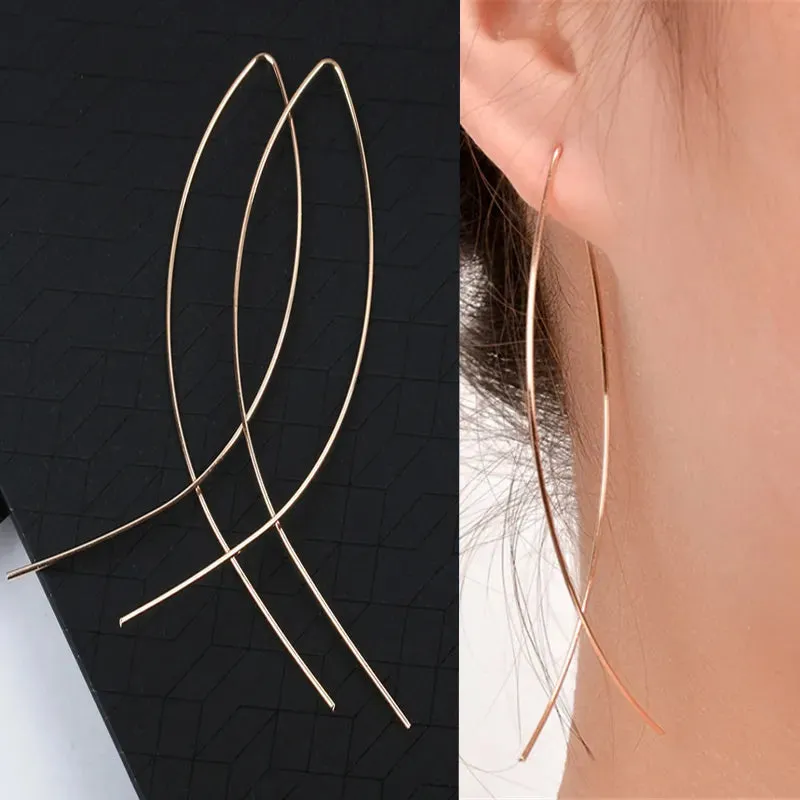 Lady Glams Elevate Your Style with the 2024 New Fashion Trend Pearl Leaf Tassel Earrings