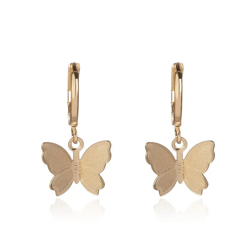 Lady Glams Elevate Your Style with the 2024 New Fashion Trend Pearl Leaf Tassel Earrings
