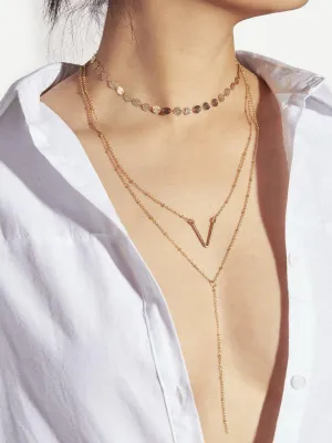 Letter V & Sequin Detail Layered Chain Necklace