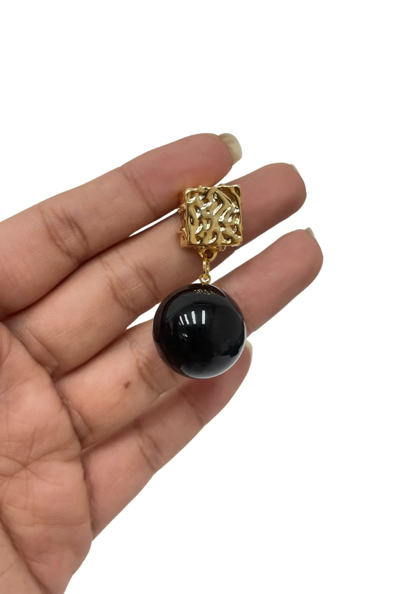 Lustrous Black Pearl Earrings