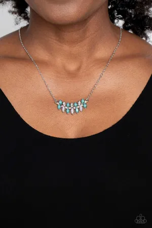 Lustrous Laurels • Green