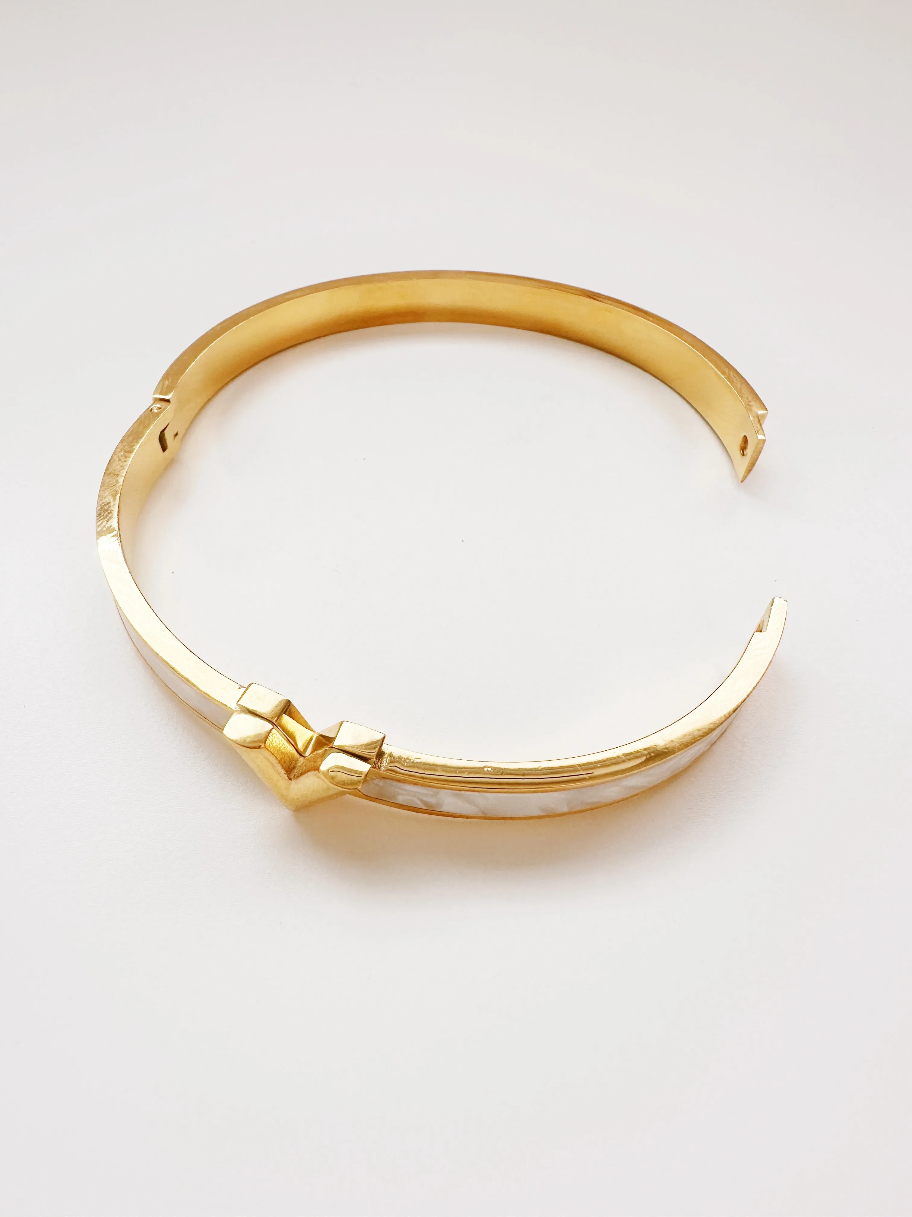 LV Bangle