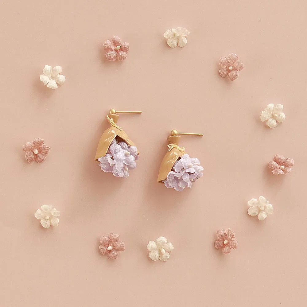 Memorable Bouquet Earrings