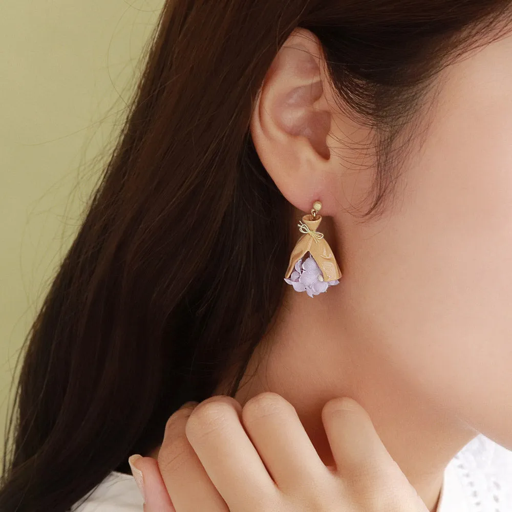 Memorable Bouquet Earrings