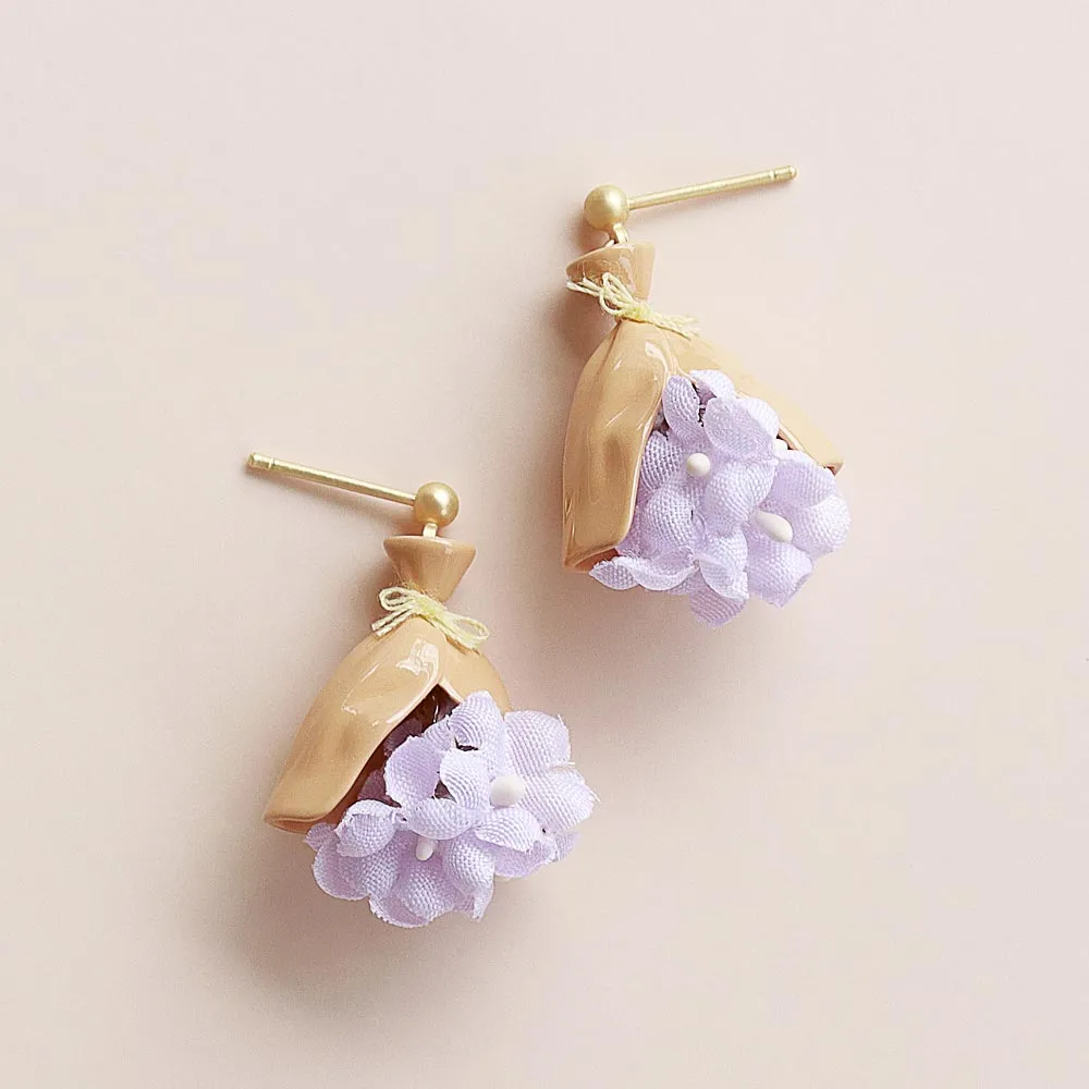 Memorable Bouquet Earrings