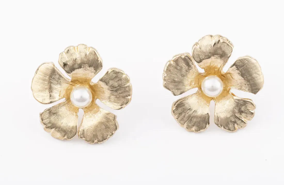 Michelle McDowell Kiera Earrings Gold