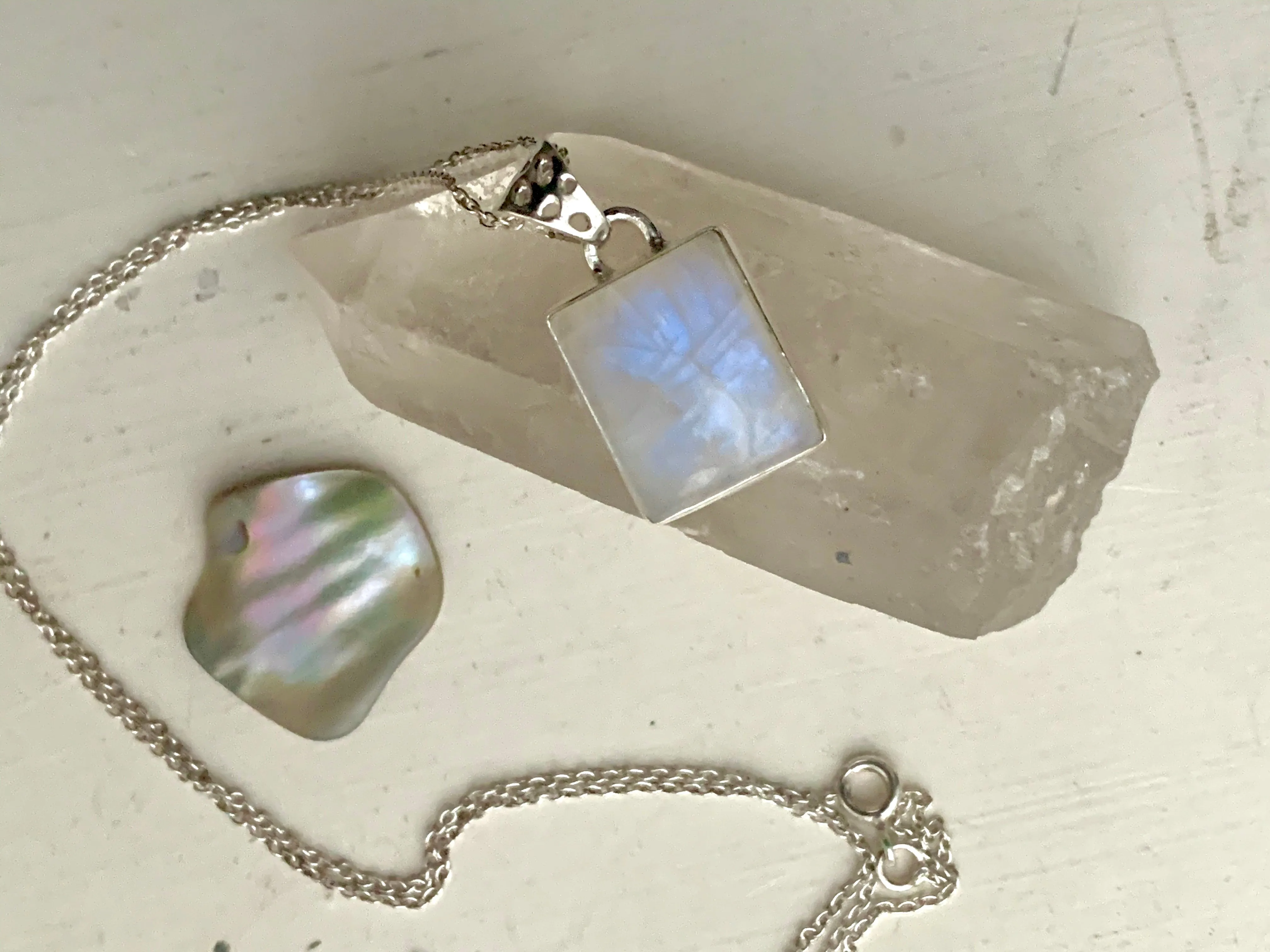 Moonstone Akoni Pendant - Square / Designed Bail