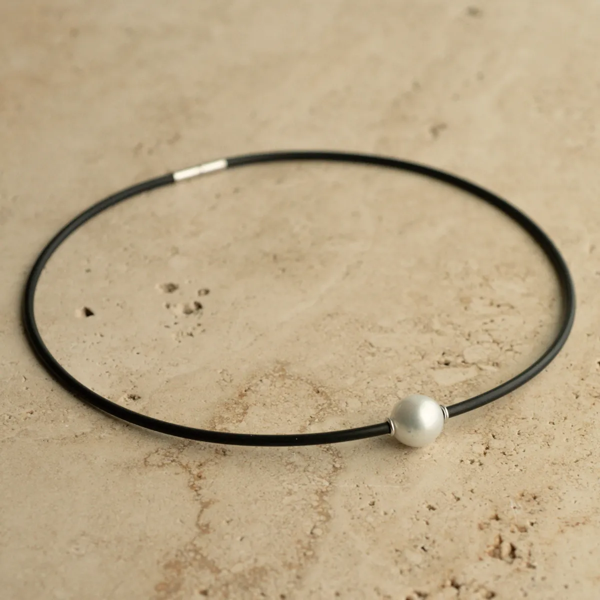 Neoprene Necklace Australian South Sea Cygnet Bay Drop 13mm B1  9ct White Gold