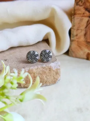 Oxidized Stud Earrings for Timeless Elegance and Everyday Style | Sarichka