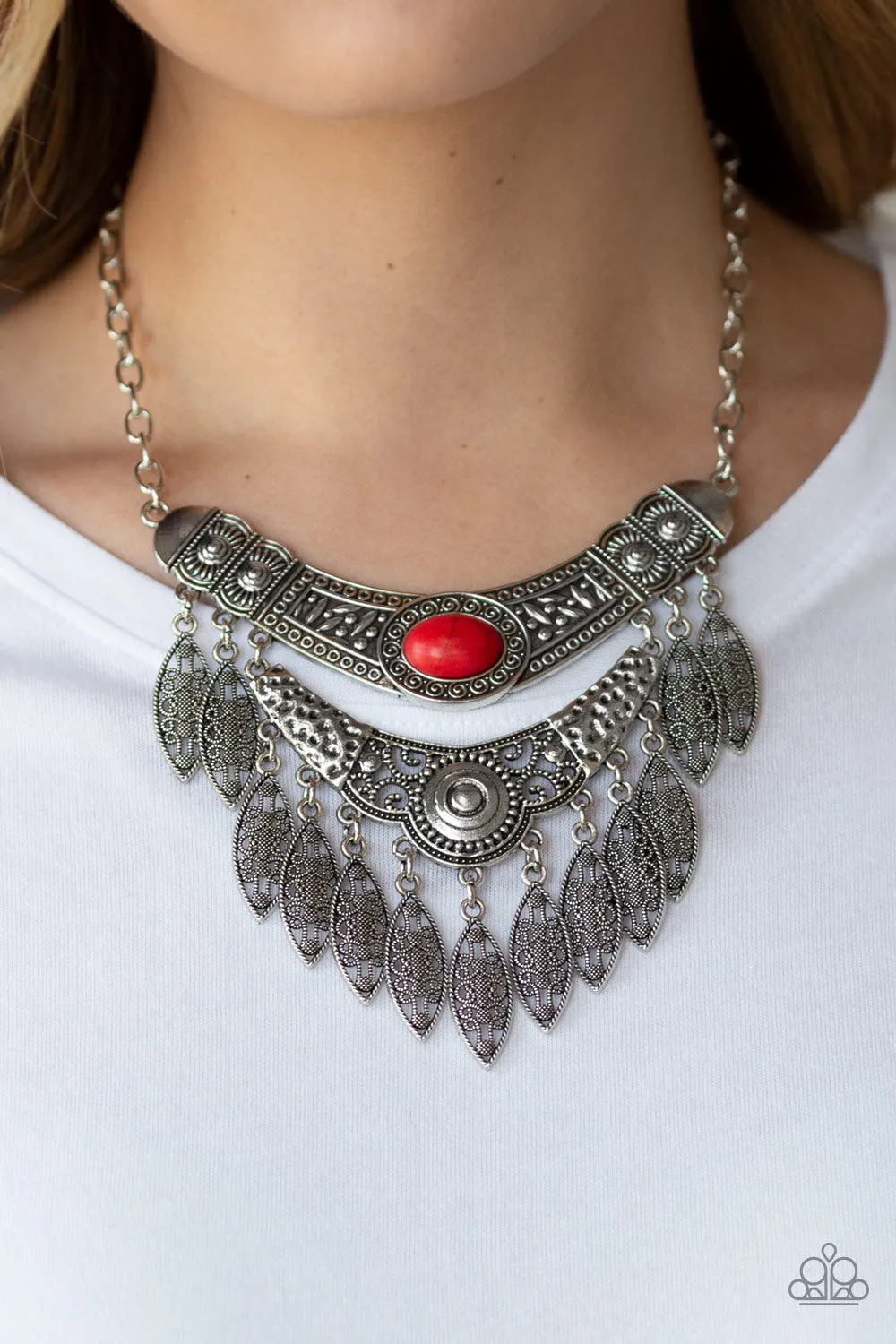Paparazzi Island Queen Red Necklace Set
