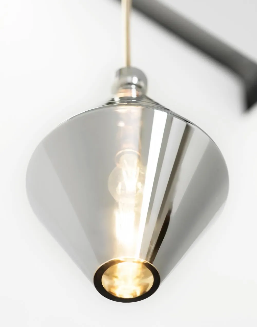 Reflect pendant