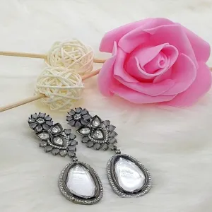 REYHANA- KUNDAN POLKI EARRINGS