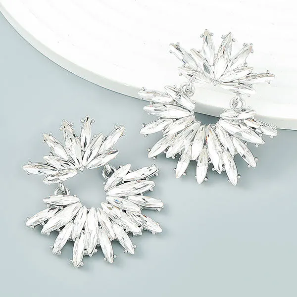 Rhinestone Stylish Flower Shaped Earrings