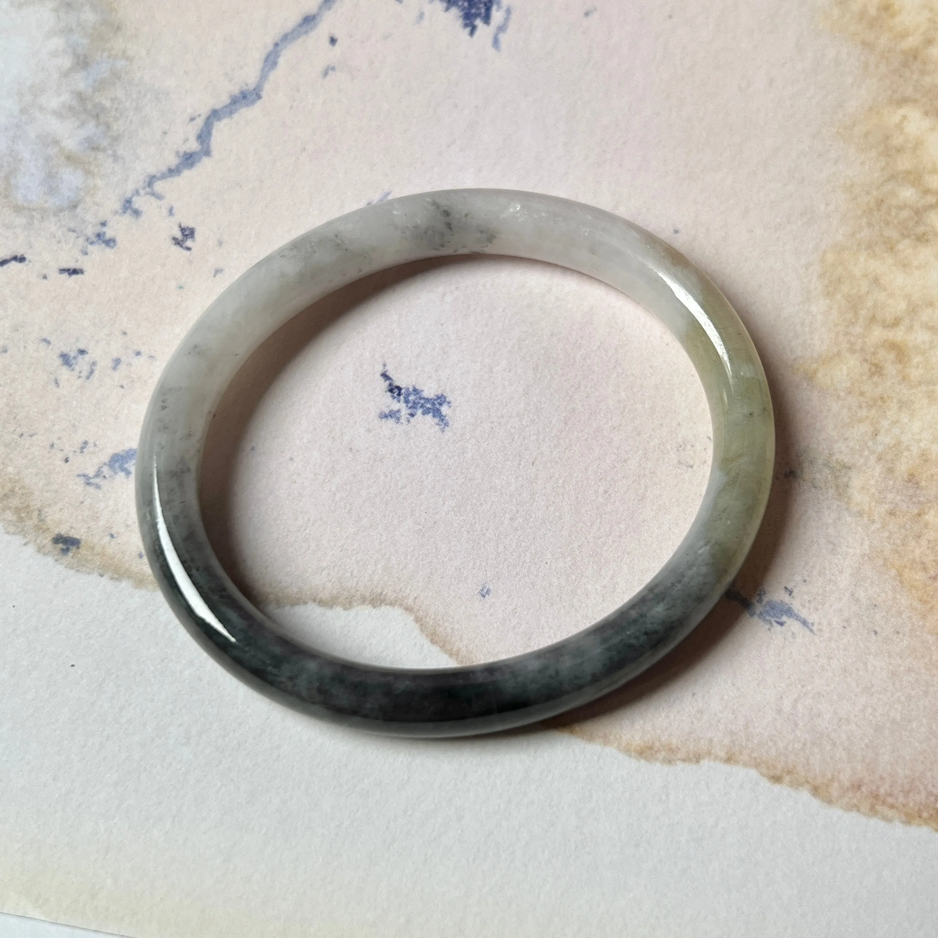 SOLD OUT: 52.7mm A-Grade Natural Black White Jadeite Modern Oval Bangle No.151990