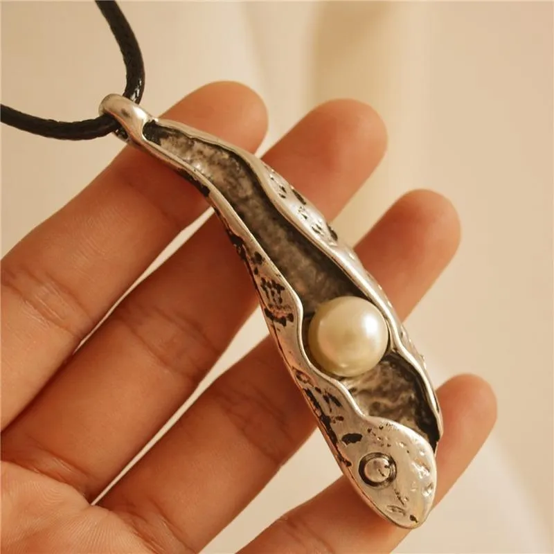 Sweater Chain Cotton and Linen Accessories Pearl Fish Necklace