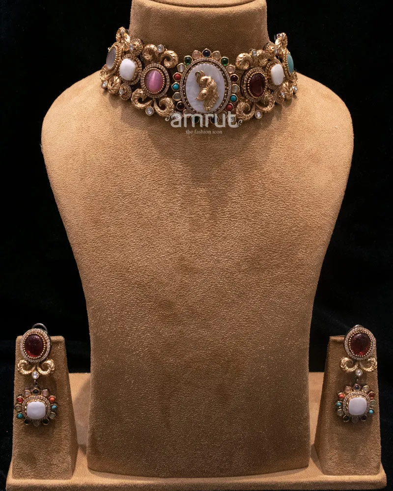 The Royal Emerald Maharani Choker Set for women with Emerald Earrings