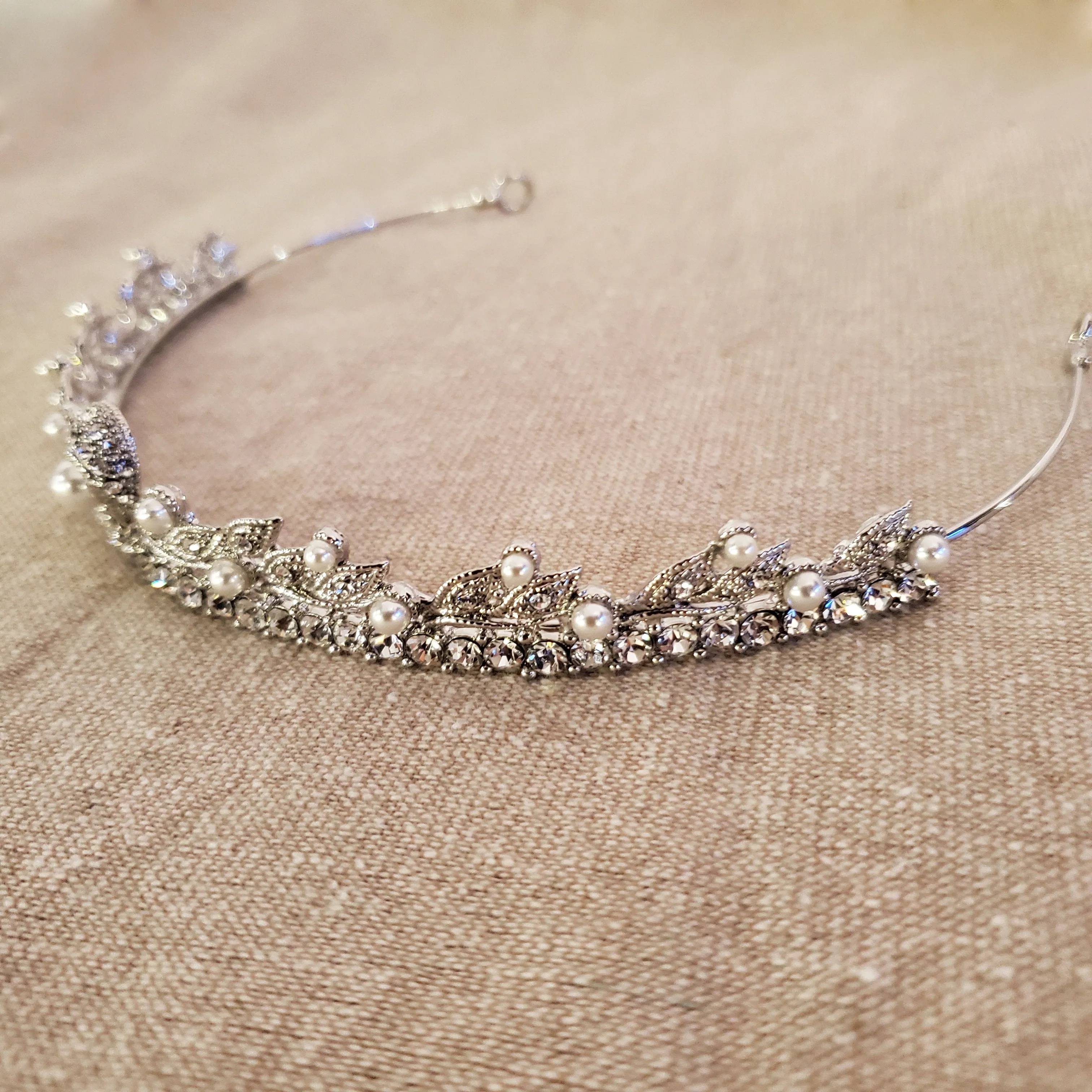 Vine Motif Classic Wedding Tiara for Victorian Bride