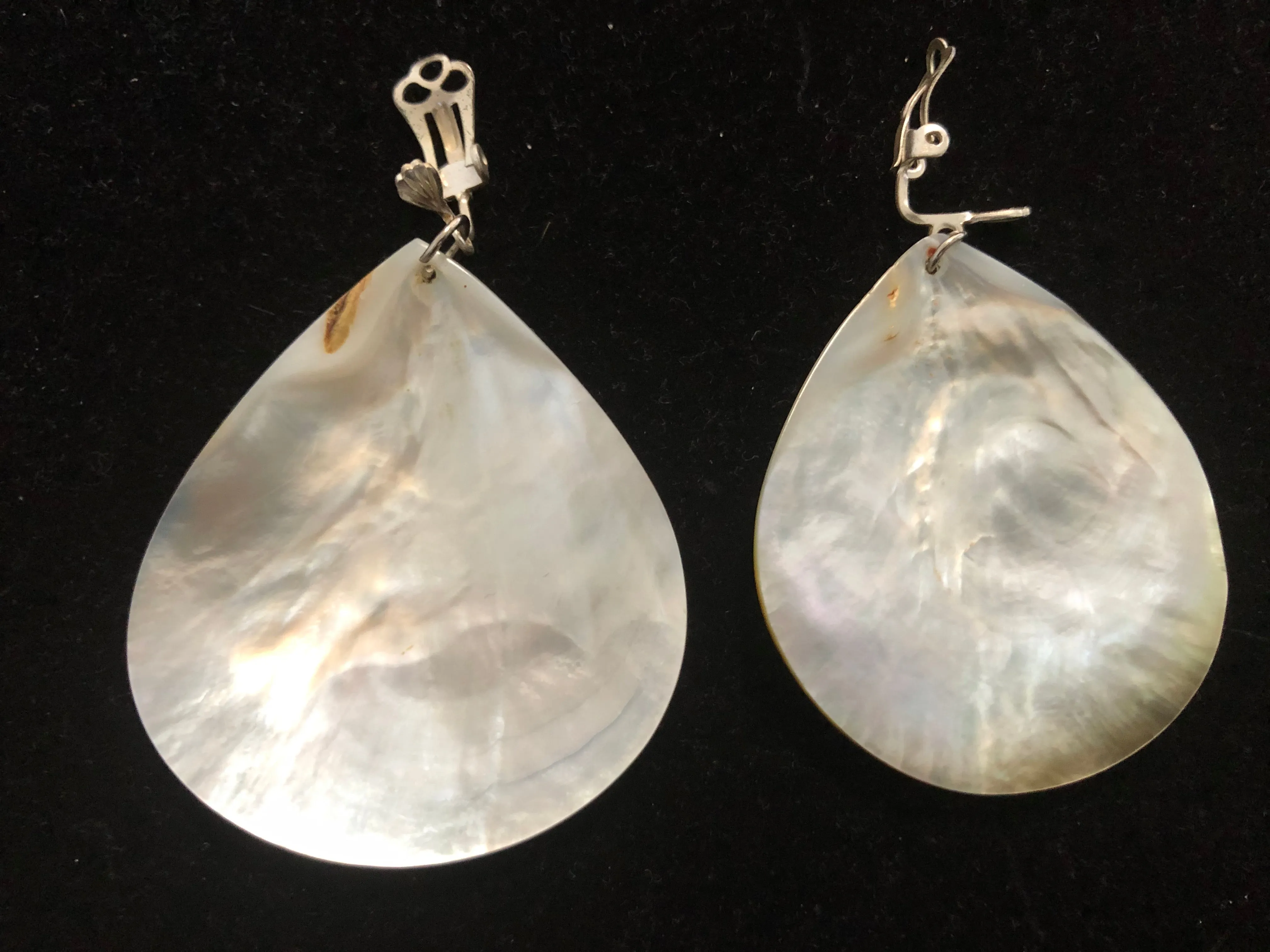 Vintage Mother of Pearl Shell Teardrop Earrings